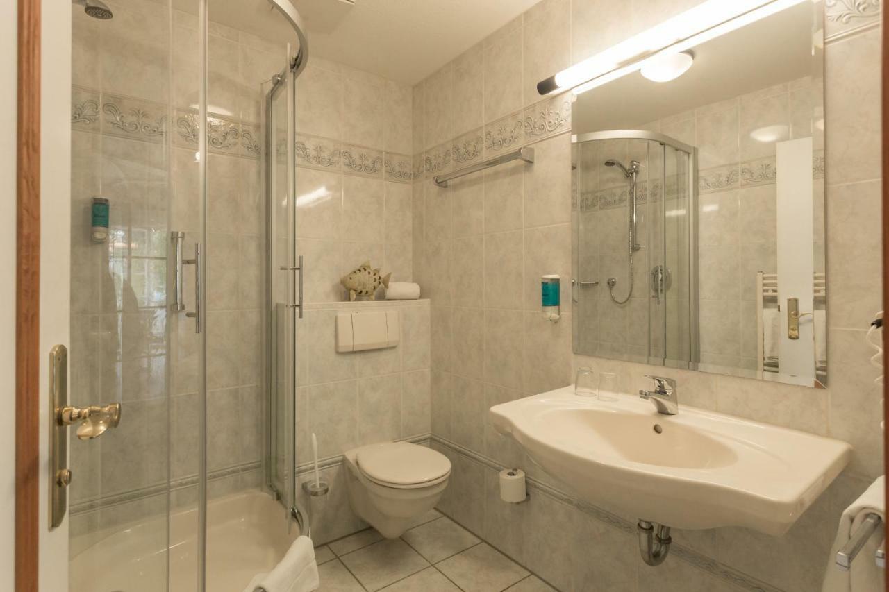Villa Katharina Ferienwohnungen Willingen  Ngoại thất bức ảnh